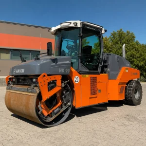 Rolo Compactador Tandem HAMM HD 90W para Locação em Campo Florido/MG